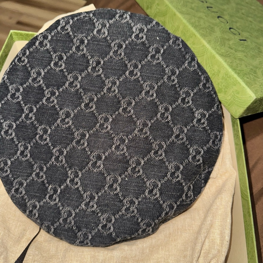 Gucci GG Print Beret